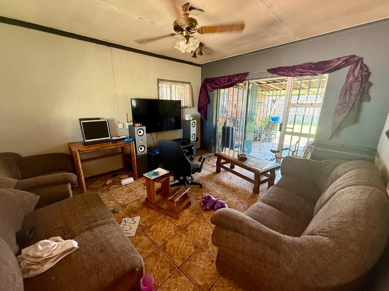 3 Bedroom Property for Sale in Vanderbijlpark Cw 6 Gauteng