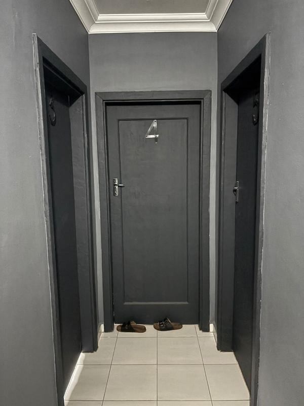 8 Bedroom Property for Sale in Vanderbijlpark Cw 6 Gauteng