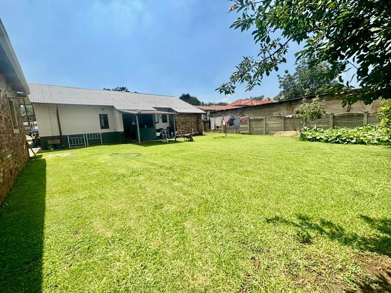 4 Bedroom Property for Sale in Vanderbijlpark Cw 6 Gauteng