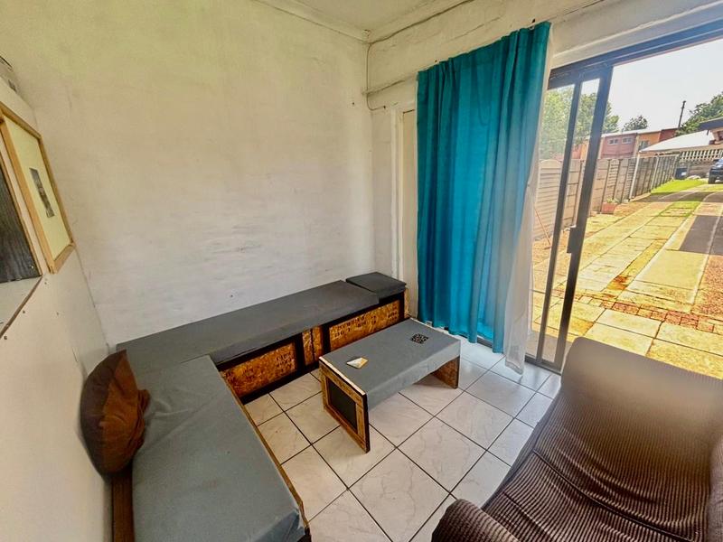 4 Bedroom Property for Sale in Vanderbijlpark Cw 6 Gauteng