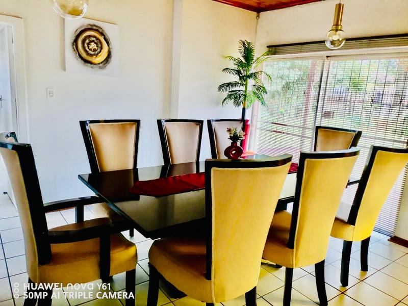 4 Bedroom Property for Sale in Vanderbijlpark Cw 6 Gauteng