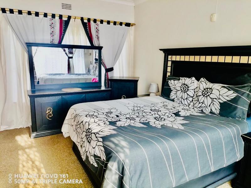 4 Bedroom Property for Sale in Vanderbijlpark Cw 6 Gauteng