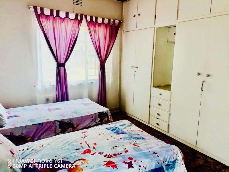 4 Bedroom Property for Sale in Vanderbijlpark Cw 6 Gauteng