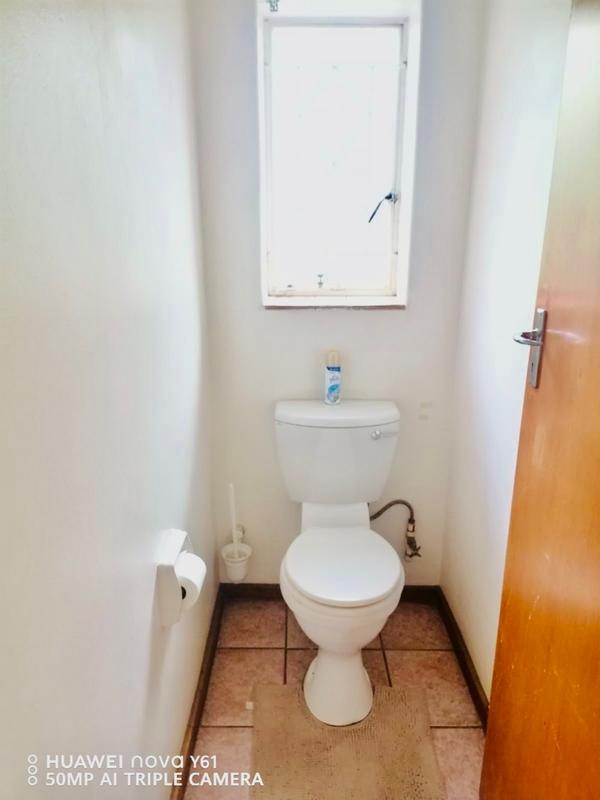 4 Bedroom Property for Sale in Vanderbijlpark Cw 6 Gauteng