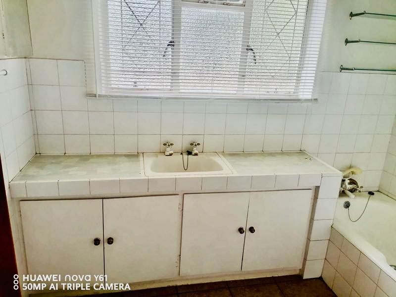 4 Bedroom Property for Sale in Vanderbijlpark Cw 6 Gauteng