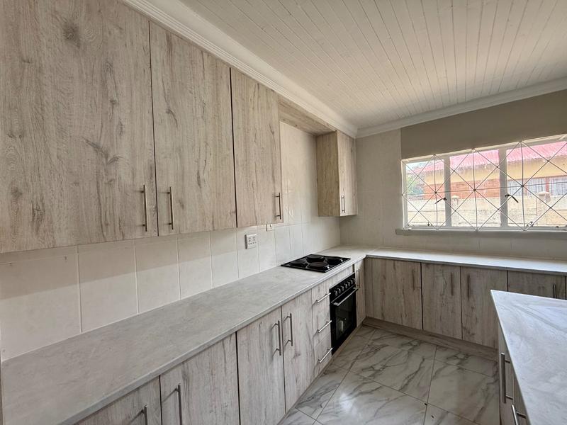 3 Bedroom Property for Sale in Vanderbijlpark Cw 6 Gauteng