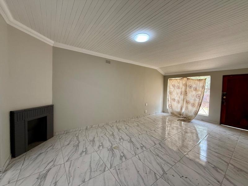 3 Bedroom Property for Sale in Vanderbijlpark Cw 6 Gauteng