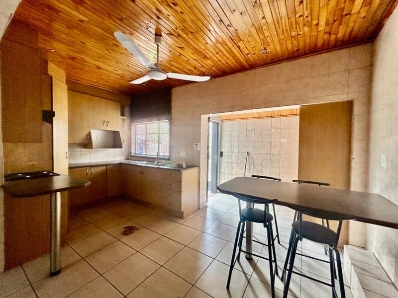 3 Bedroom Property for Sale in Vanderbijlpark Cw 6 Gauteng