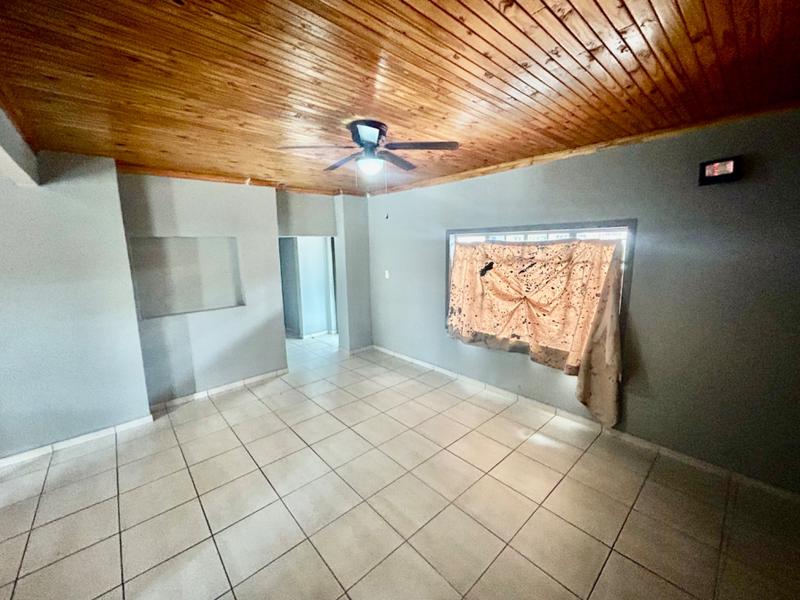 3 Bedroom Property for Sale in Vanderbijlpark Cw 6 Gauteng