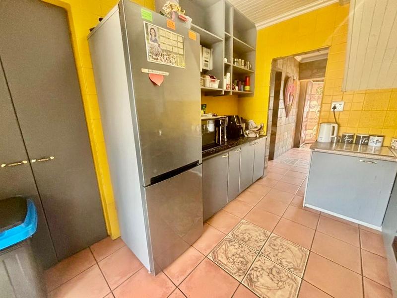 3 Bedroom Property for Sale in Vanderbijlpark Cw 6 Gauteng