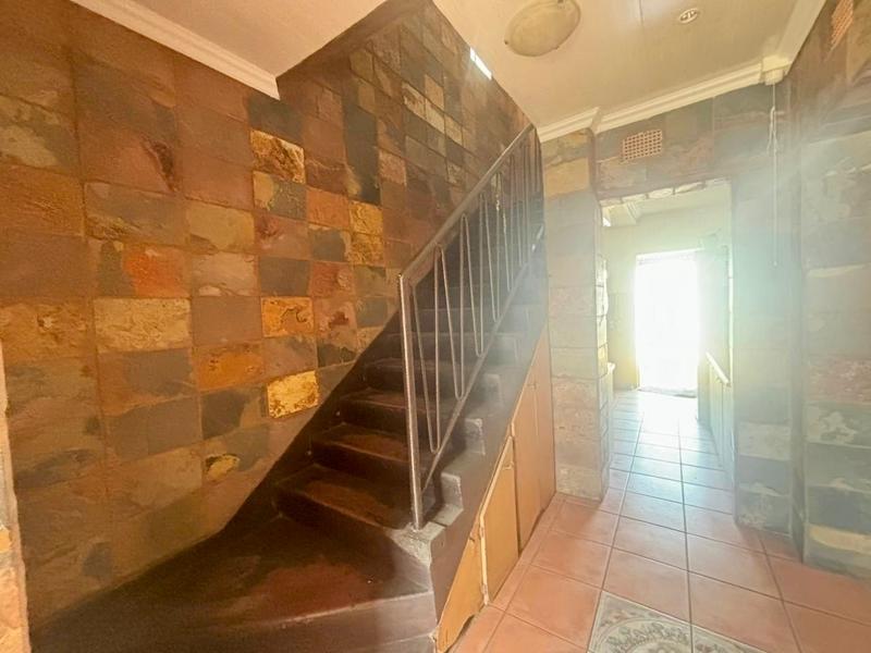 3 Bedroom Property for Sale in Vanderbijlpark Cw 6 Gauteng