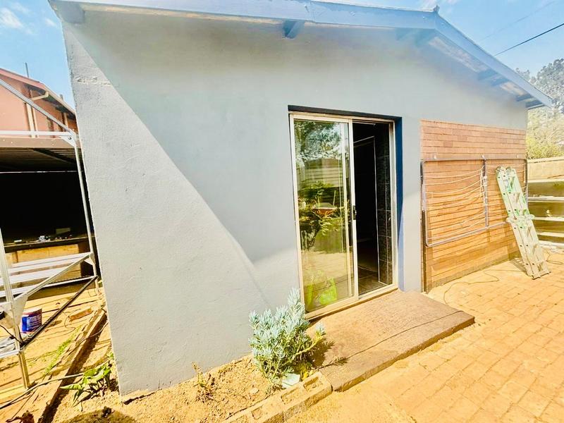 3 Bedroom Property for Sale in Vanderbijlpark Cw 6 Gauteng