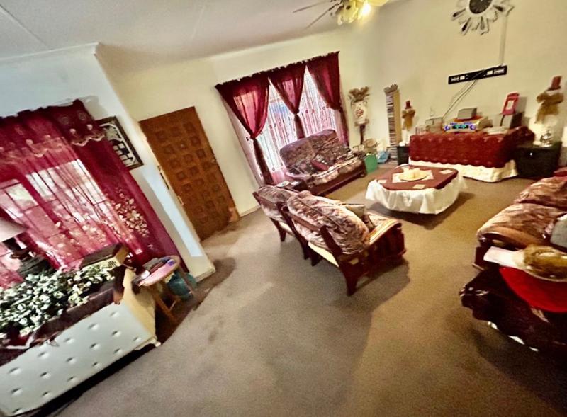 3 Bedroom Property for Sale in Vanderbijlpark Cw 6 Gauteng