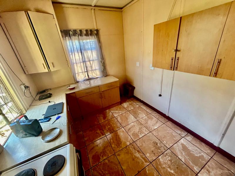 2 Bedroom Property for Sale in Vanderbijlpark Cw 6 Gauteng