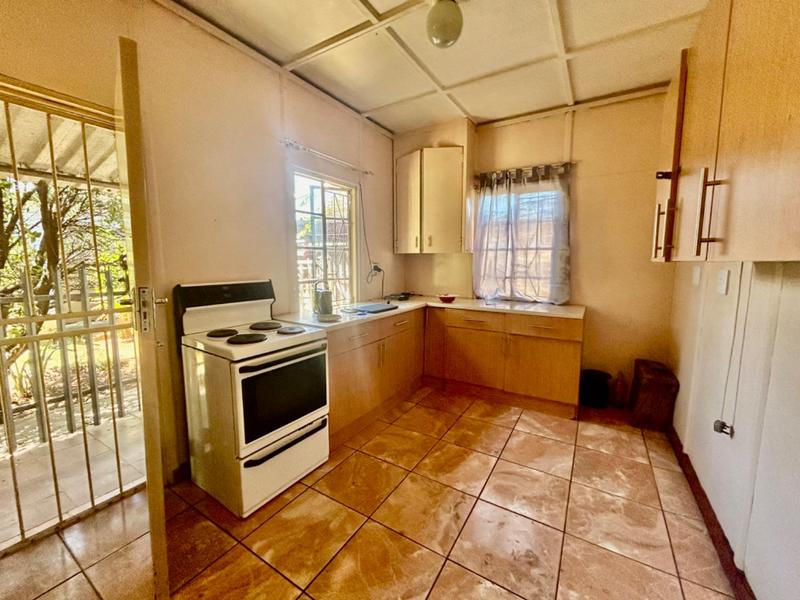 2 Bedroom Property for Sale in Vanderbijlpark Cw 6 Gauteng