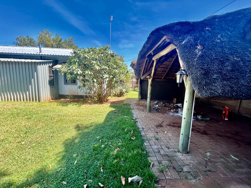 2 Bedroom Property for Sale in Vanderbijlpark Cw 6 Gauteng