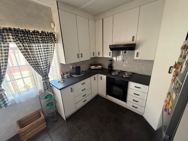 3 Bedroom Property for Sale in Vanderbijlpark Cw 6 Gauteng