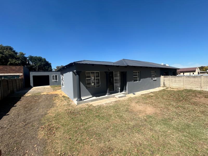 3 Bedroom Property for Sale in Vanderbijlpark Cw 6 Gauteng