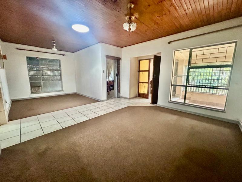 4 Bedroom Property for Sale in Vanderbijlpark Cw 6 Gauteng