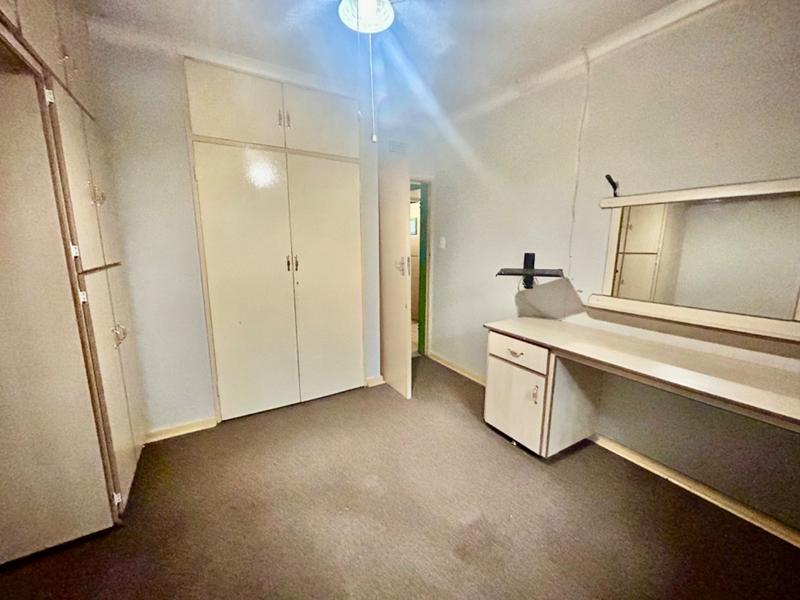 4 Bedroom Property for Sale in Vanderbijlpark Cw 6 Gauteng