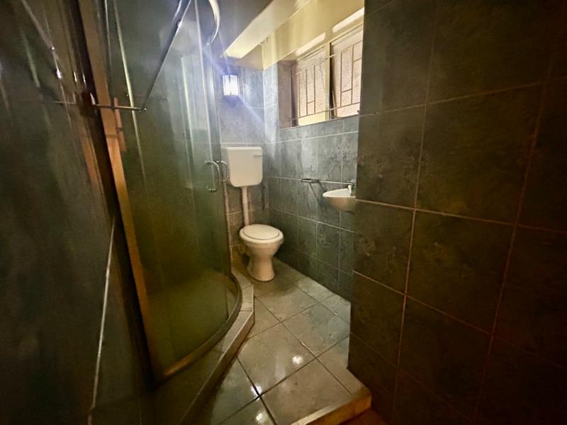 4 Bedroom Property for Sale in Vanderbijlpark Cw 6 Gauteng