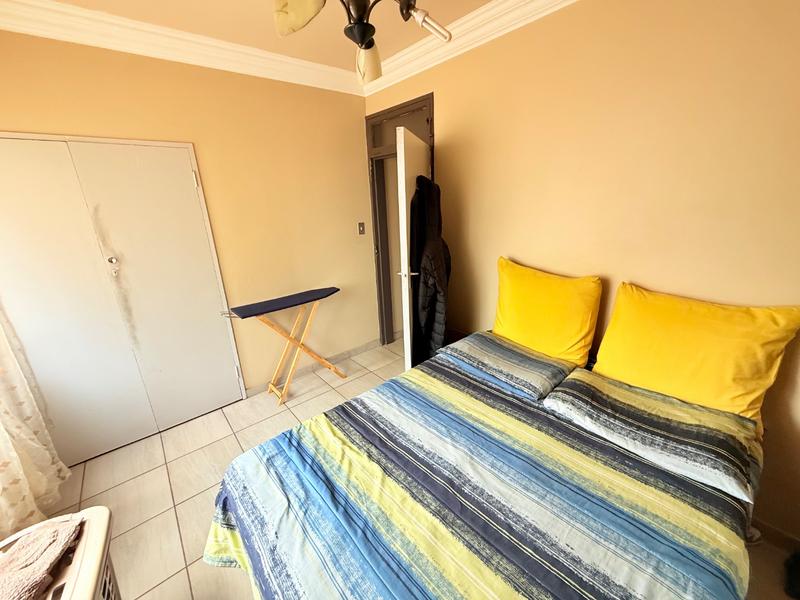 2 Bedroom Property for Sale in Vanderbijlpark Cw 6 Gauteng