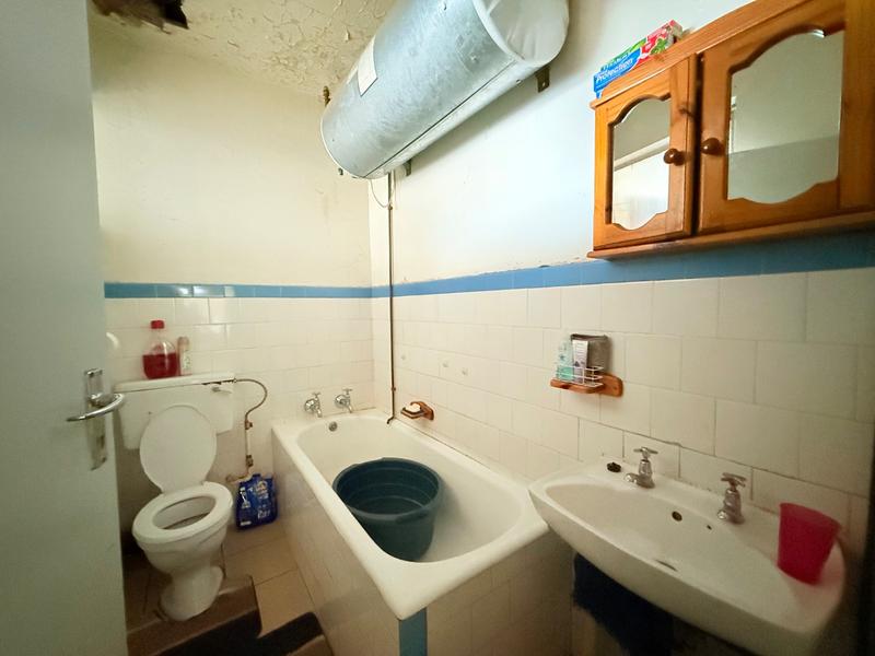 2 Bedroom Property for Sale in Vanderbijlpark Cw 6 Gauteng