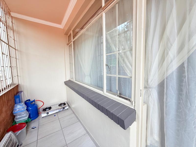 2 Bedroom Property for Sale in Vanderbijlpark Cw 6 Gauteng