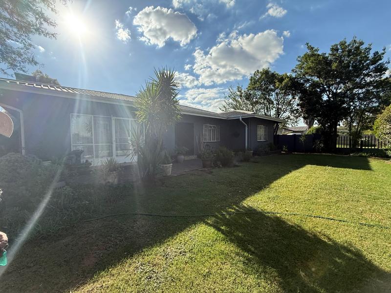 4 Bedroom Property for Sale in Vanderbijlpark SE 1 Gauteng