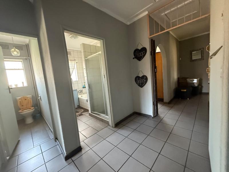 4 Bedroom Property for Sale in Vanderbijlpark SE 1 Gauteng