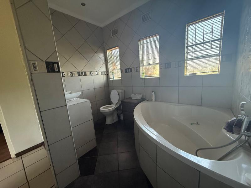 3 Bedroom Property for Sale in Vanderbijlpark SE 1 Gauteng