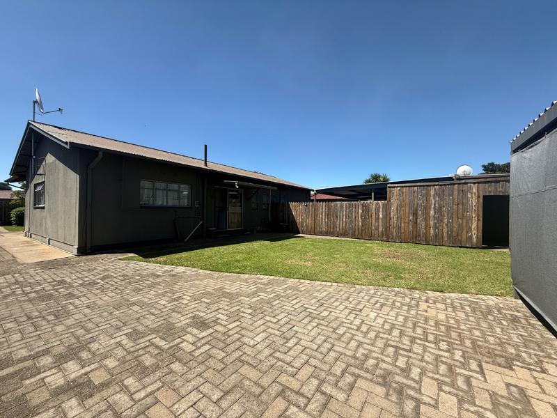 3 Bedroom Property for Sale in Vanderbijlpark SE 1 Gauteng