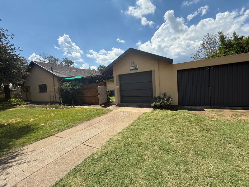 3 Bedroom Property for Sale in Vanderbijlpark SE 1 Gauteng