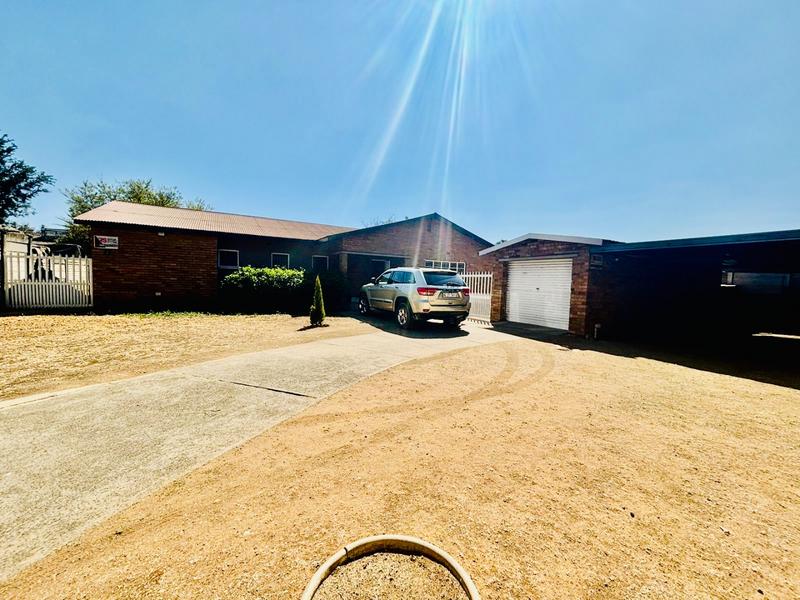 3 Bedroom Property for Sale in Vanderbijlpark SE 1 Gauteng
