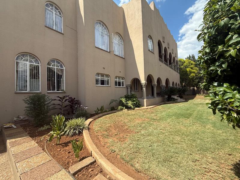 6 Bedroom Property for Sale in Vanderbijlpark SE 3 Gauteng