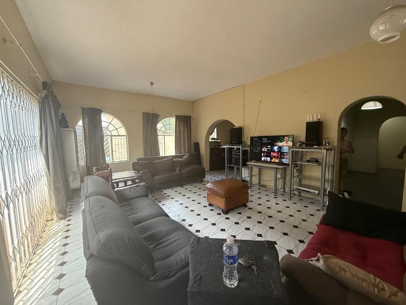 6 Bedroom Property for Sale in Vanderbijlpark SE 3 Gauteng