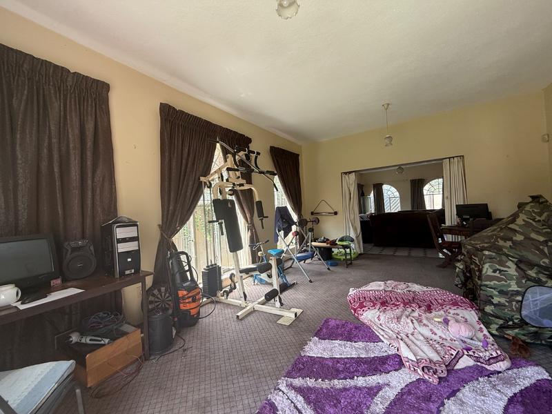 6 Bedroom Property for Sale in Vanderbijlpark SE 3 Gauteng