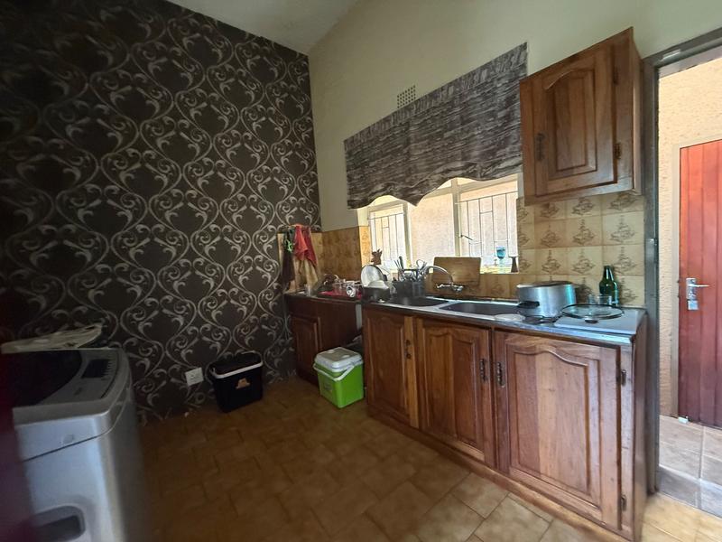 6 Bedroom Property for Sale in Vanderbijlpark SE 3 Gauteng