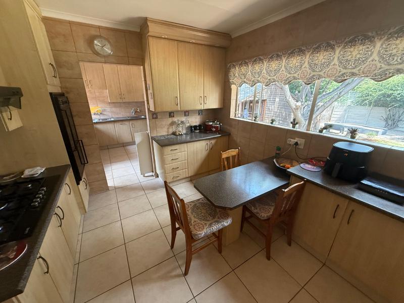 5 Bedroom Property for Sale in Vanderbijlpark SE 3 Gauteng