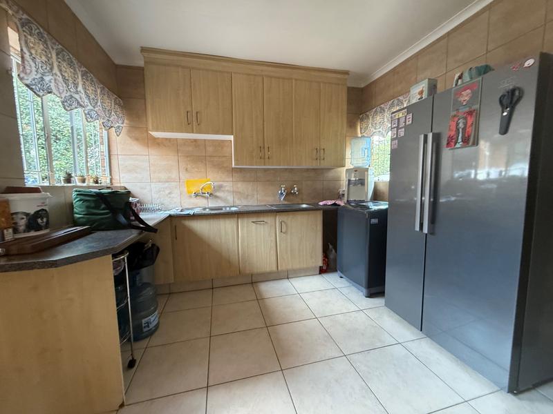 5 Bedroom Property for Sale in Vanderbijlpark SE 3 Gauteng