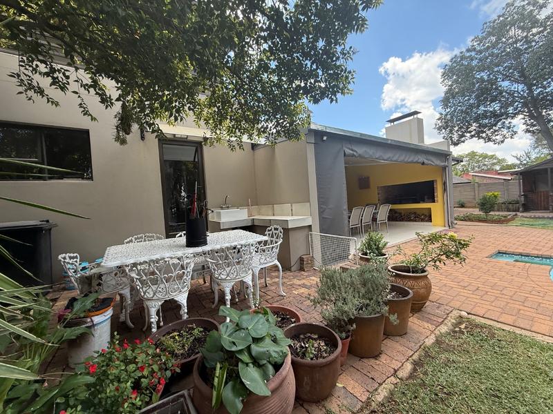 5 Bedroom Property for Sale in Vanderbijlpark SE 3 Gauteng