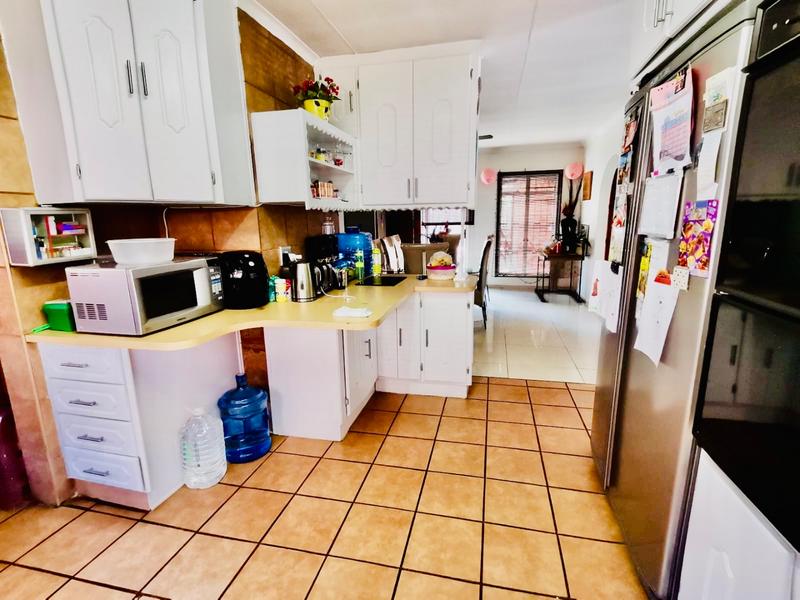 3 Bedroom Property for Sale in Vanderbijlpark SE 3 Gauteng