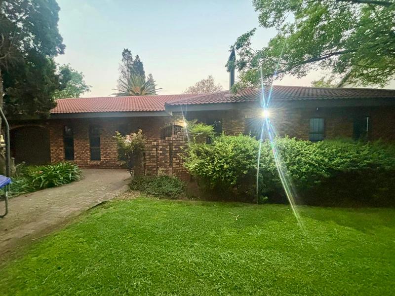 4 Bedroom Property for Sale in Vanderbijlpark SE 3 Gauteng