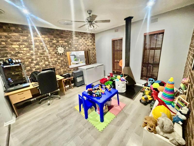 4 Bedroom Property for Sale in Vanderbijlpark SE 3 Gauteng