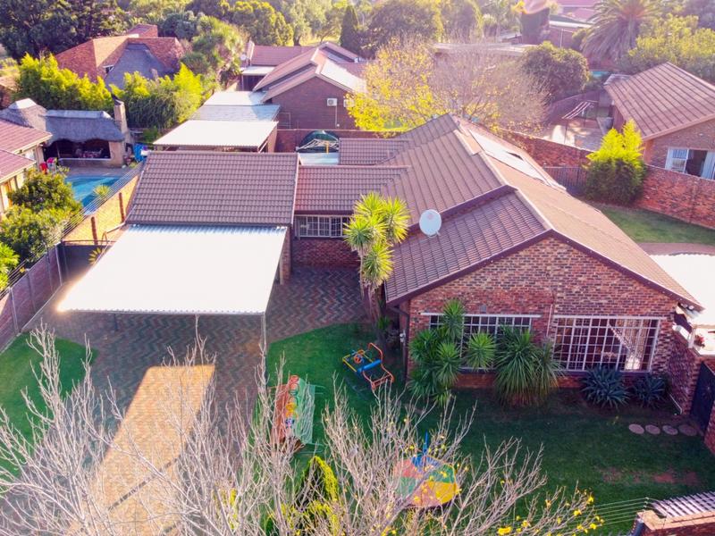 3 Bedroom Property for Sale in Vanderbijlpark SE 3 Gauteng