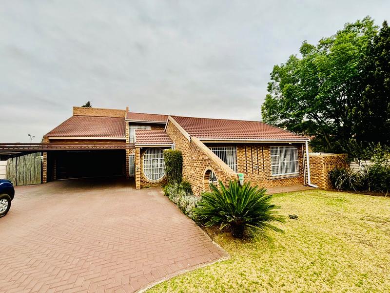 3 Bedroom Property for Sale in Vanderbijlpark SE 3 Gauteng