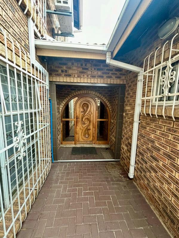 3 Bedroom Property for Sale in Vanderbijlpark SE 3 Gauteng