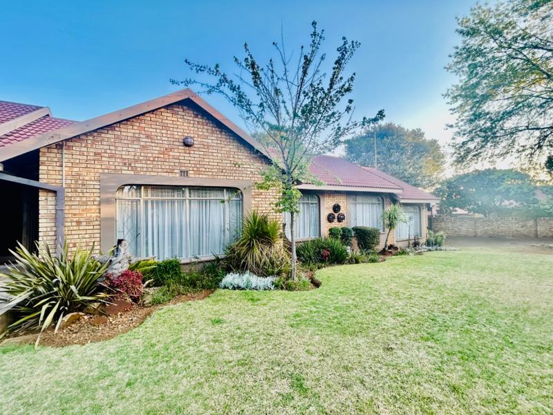 3 Bedroom Property for Sale in Vanderbijlpark SE 3 Gauteng