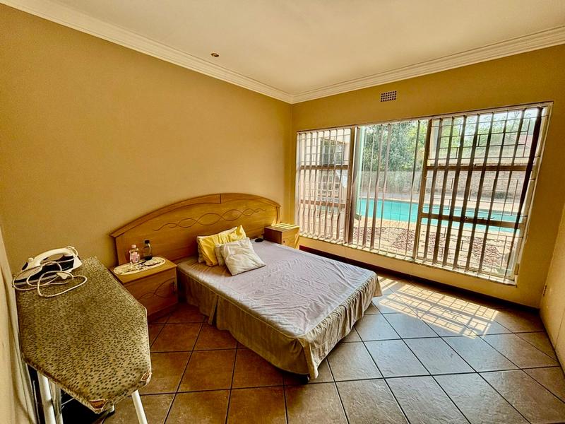3 Bedroom Property for Sale in Vanderbijlpark SE 3 Gauteng