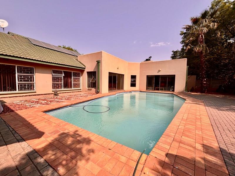 3 Bedroom Property for Sale in Vanderbijlpark SE 3 Gauteng